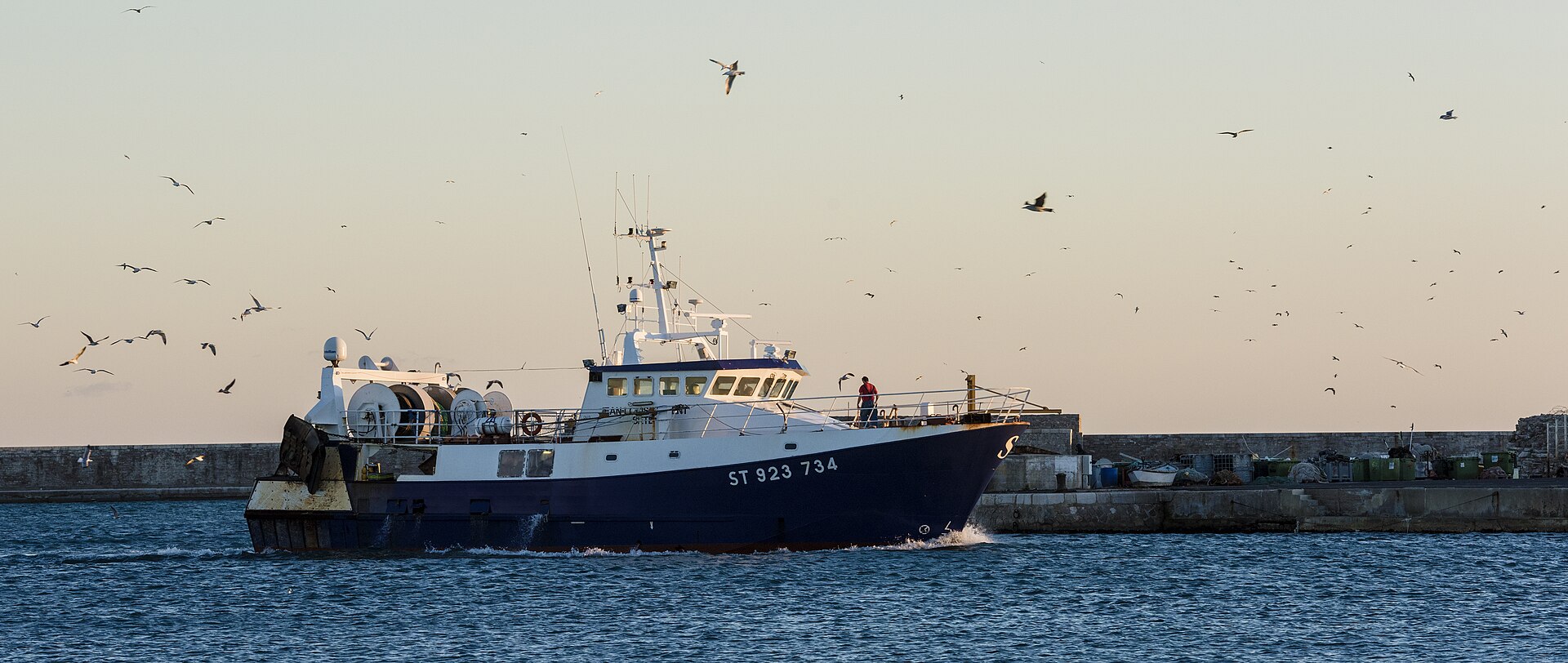 Sete canal fishing port France