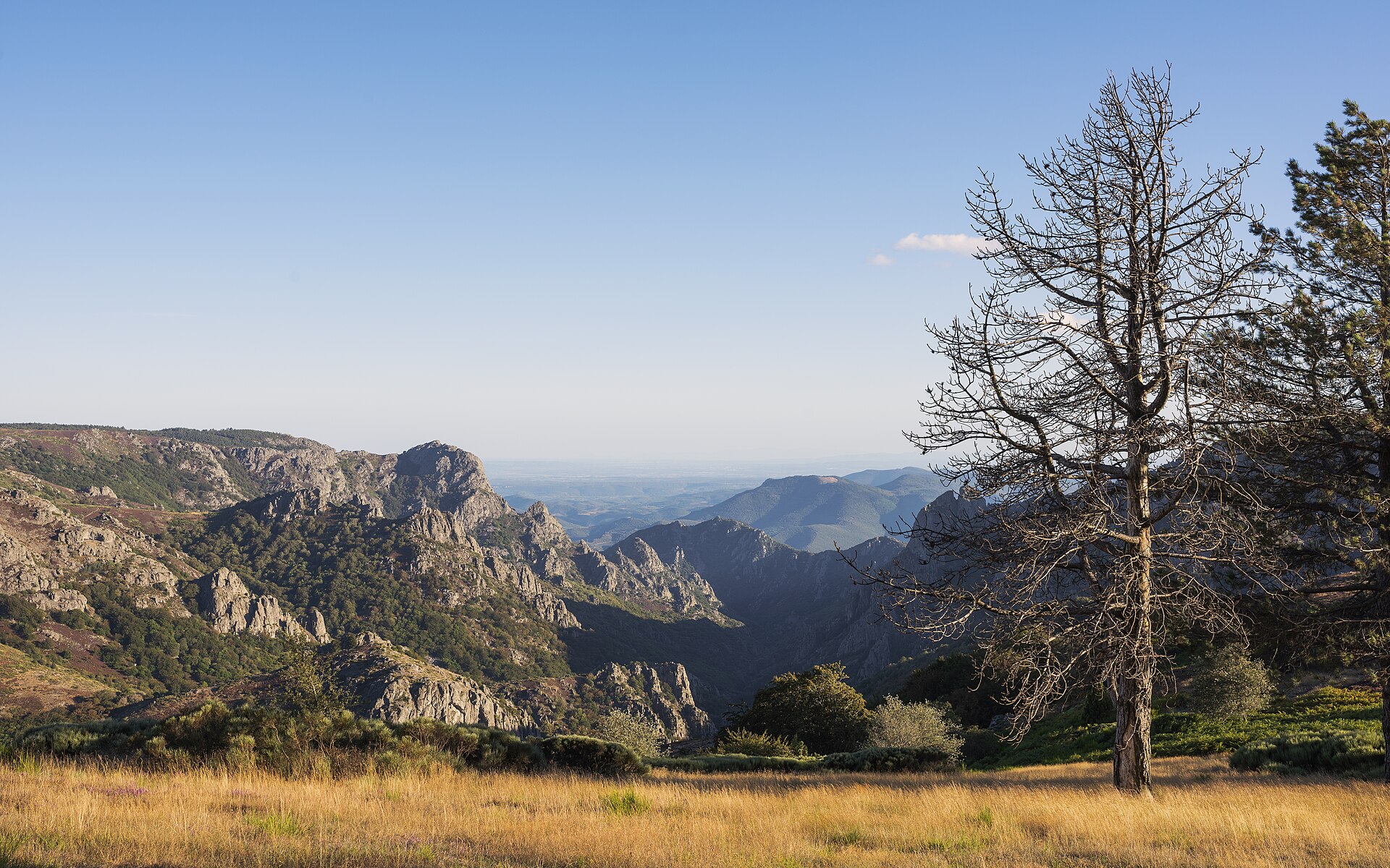 Languedoc hilltop fortress